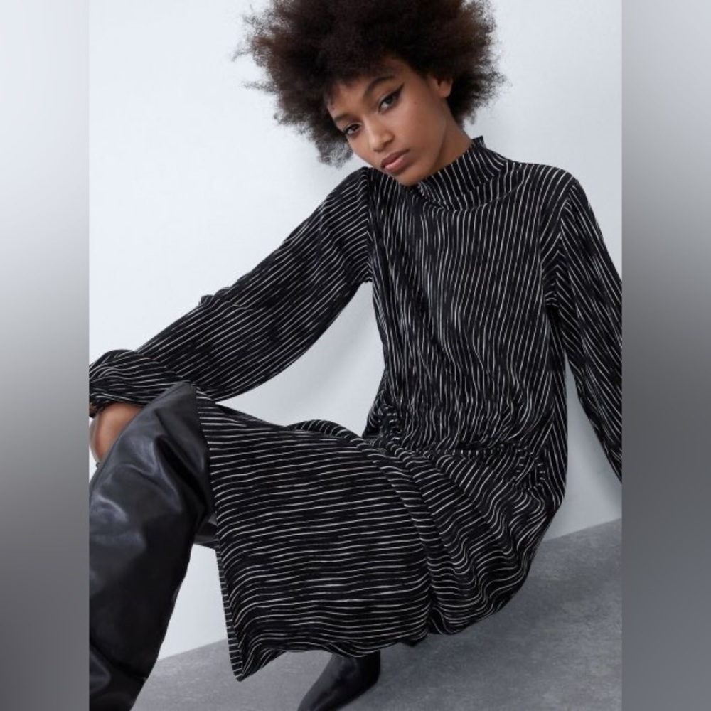 Zara Black/white  stripped dress, midi/maxi